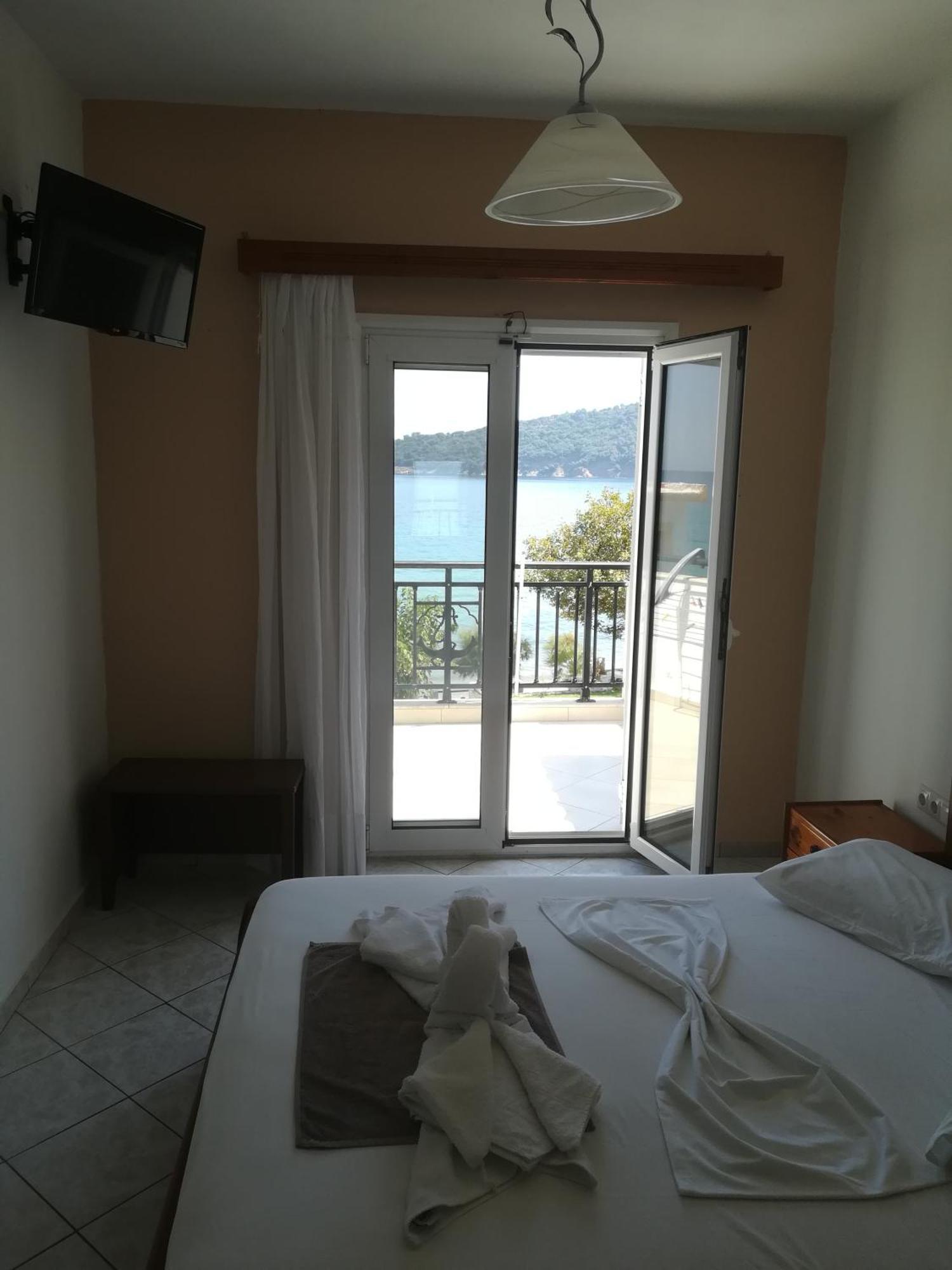 Ferienwohnung Dolphins House Kinira Exterior foto